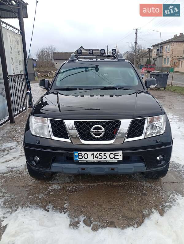 Пікап Nissan Navara 2008 в Товсте