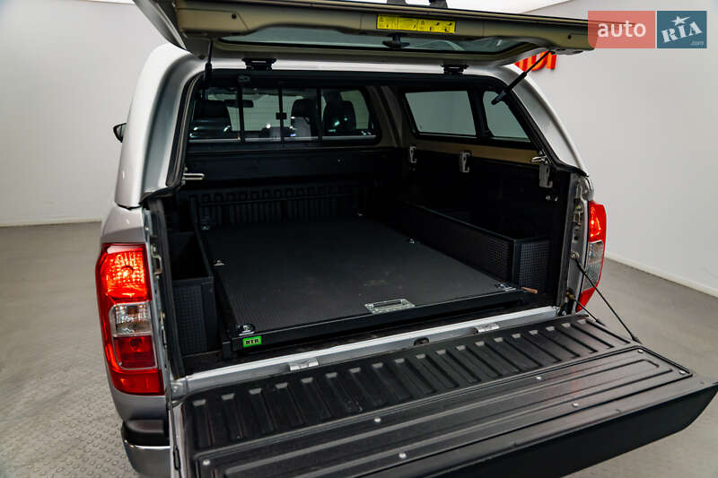 Пикап Nissan Navara 2019 в Киеве фото 5 Пикап Nissan Navara 2019 в Киеве