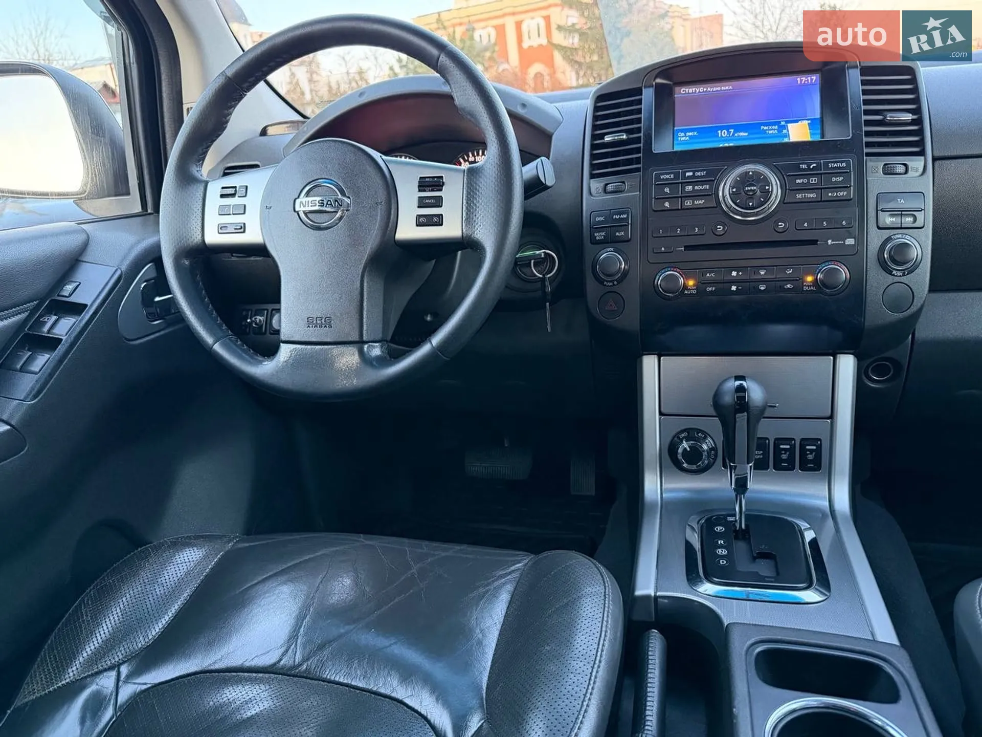 2013 Nissan Navara (Frontier) - мініатюра 23