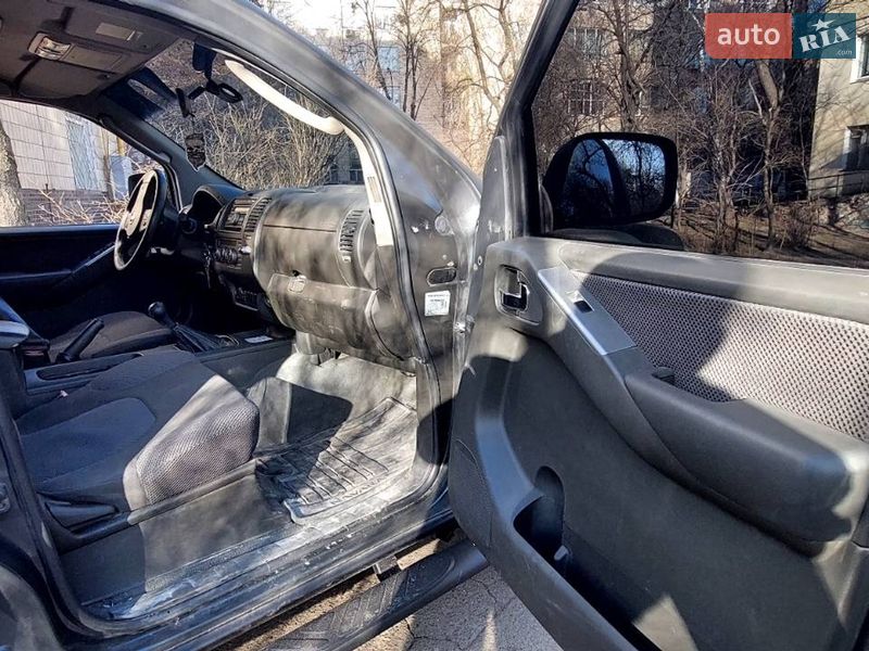 Пикап Nissan Navara 2009 в Киеве фото 10 Пикап Nissan Navara 2009 в Киеве