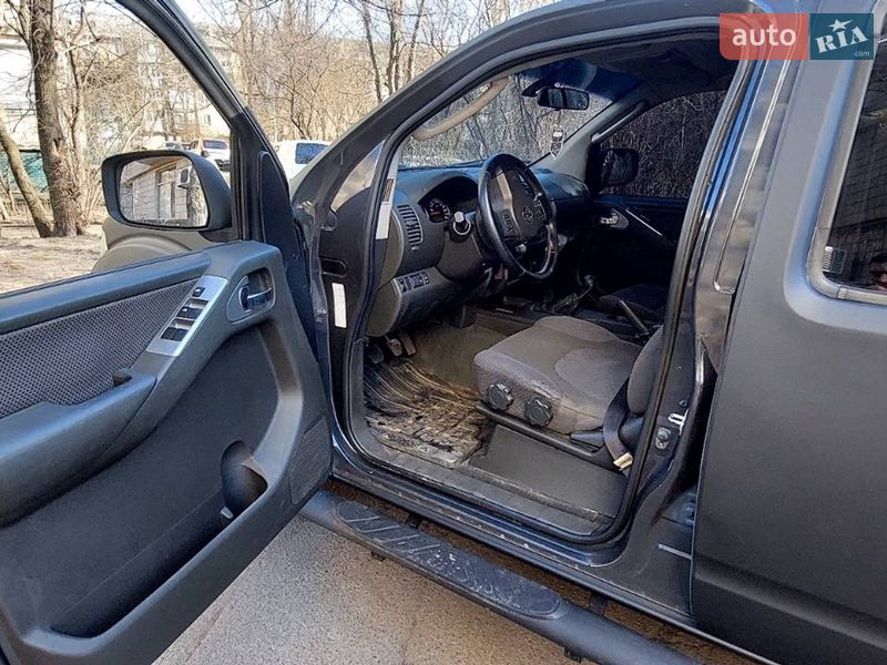 Пикап Nissan Navara 2009 в Киеве фото 15 Пикап Nissan Navara 2009 в Киеве