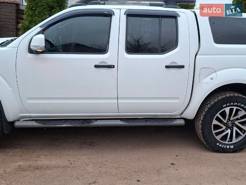 Пикап Nissan Navara 2008 в Черкассах