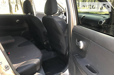 Хетчбек Nissan Note 2011 в 