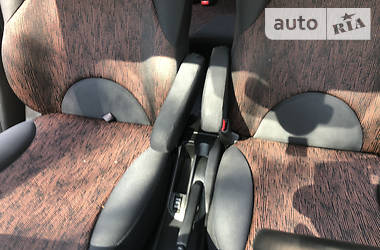 Хетчбек Nissan Note 2011 в 