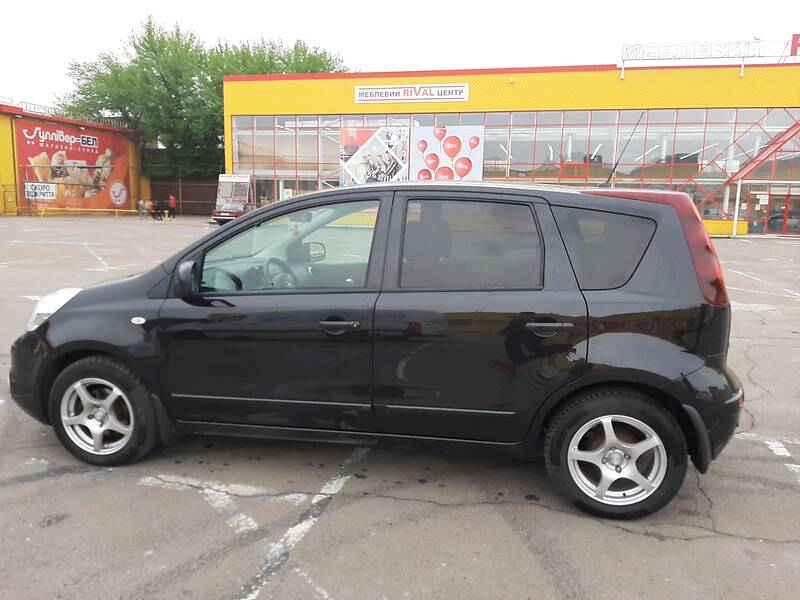 Хетчбек Nissan Note 2013 в Житомирі