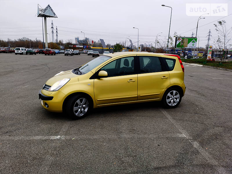 Хетчбек Nissan Note 2007 в Києві