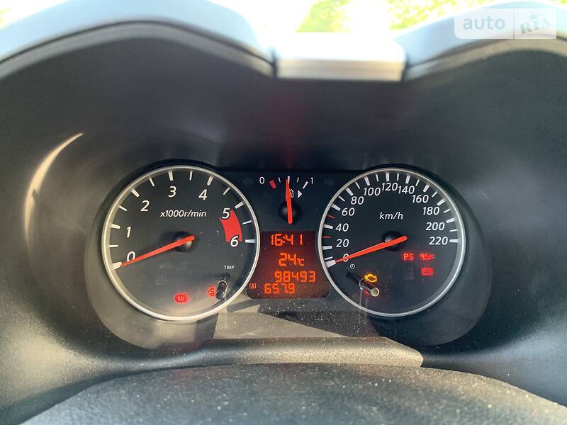 Хетчбек Nissan Note 2013 в Дніпрі