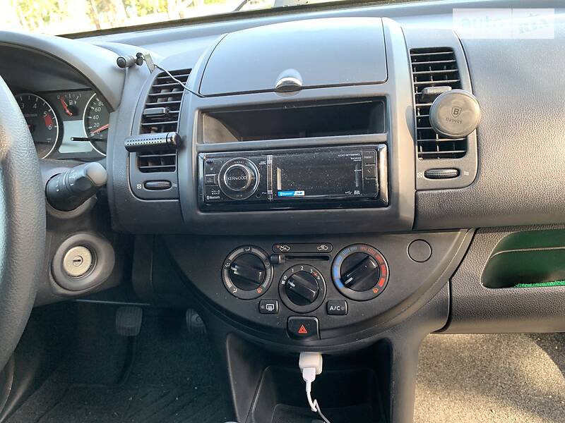 Хетчбек Nissan Note 2013 в Дніпрі