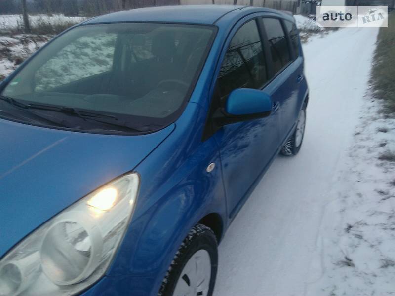 Хэтчбек Nissan Note 2009 в Сумах