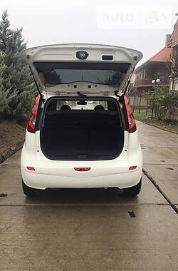 Хэтчбек Nissan Note 2010 в Одессе