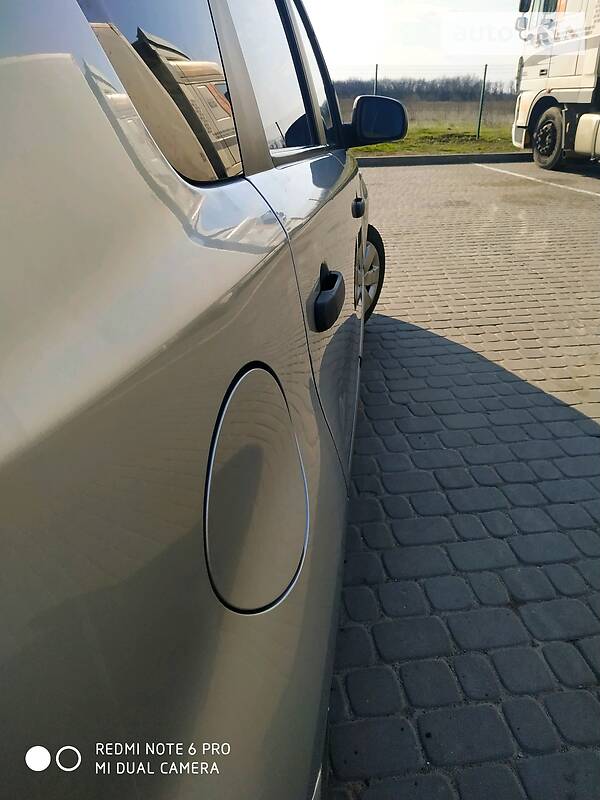 Универсал Nissan Note 2007 в Павлограде фото 15 Универсал Nissan Note 2007 в Павлограде