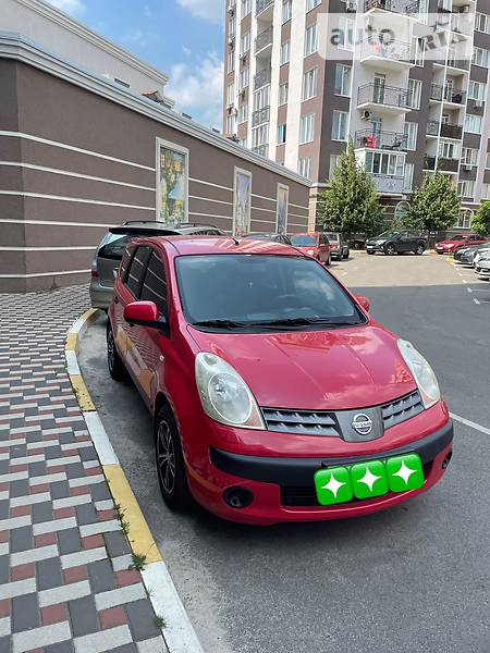 Хэтчбек Nissan Note 2007 в Киеве