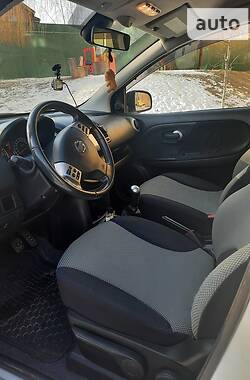 Хэтчбек Nissan Note 2010 в Сарнах