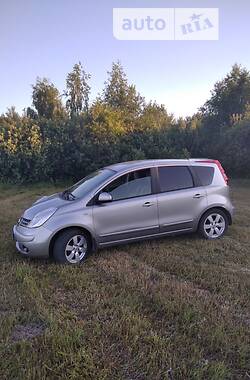 Хэтчбек Nissan Note 2008 в Звягеле