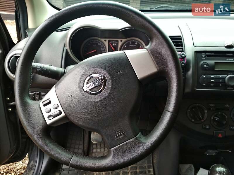 Хэтчбек Nissan Note 2007 в Долине фото 13 Хэтчбек Nissan Note 2007 в Долине