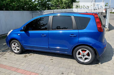 Хэтчбек Nissan Note 2008 в Мукачево
