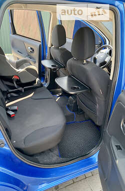 Хэтчбек Nissan Note 2008 в 