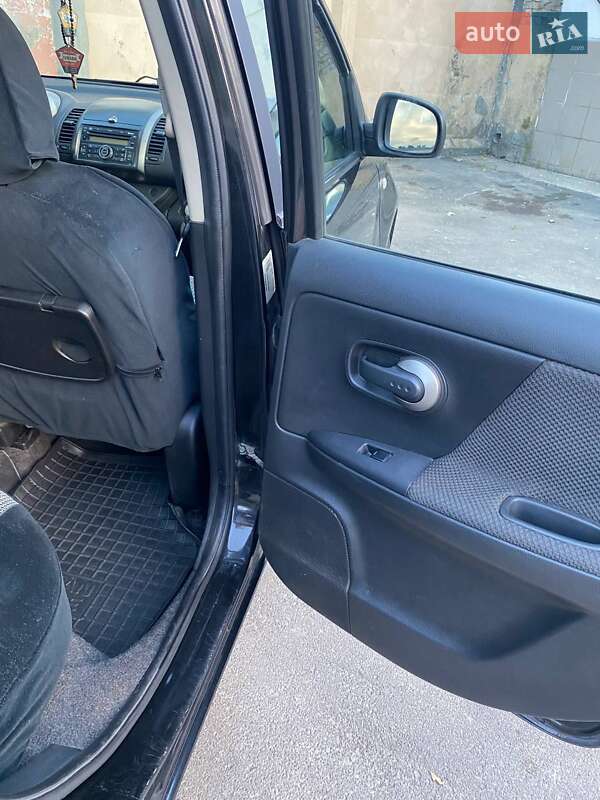 Хэтчбек Nissan Note 2007 в Одессе