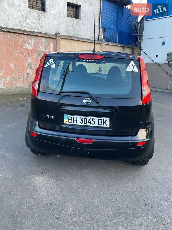 Хэтчбек Nissan Note 2007 в Одессе