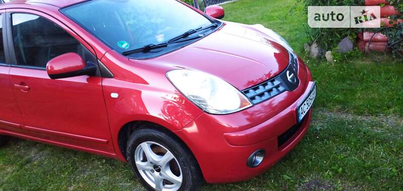 Хэтчбек Nissan Note 2007 в Луцке