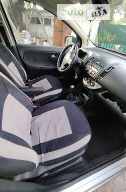 Хэтчбек Nissan Note 2008 в Звягеле