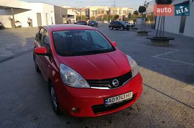 Хетчбек Nissan Note 2010 в Ужгороді
