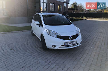 Хэтчбек Nissan Note 2015 в Каменец-Подольском