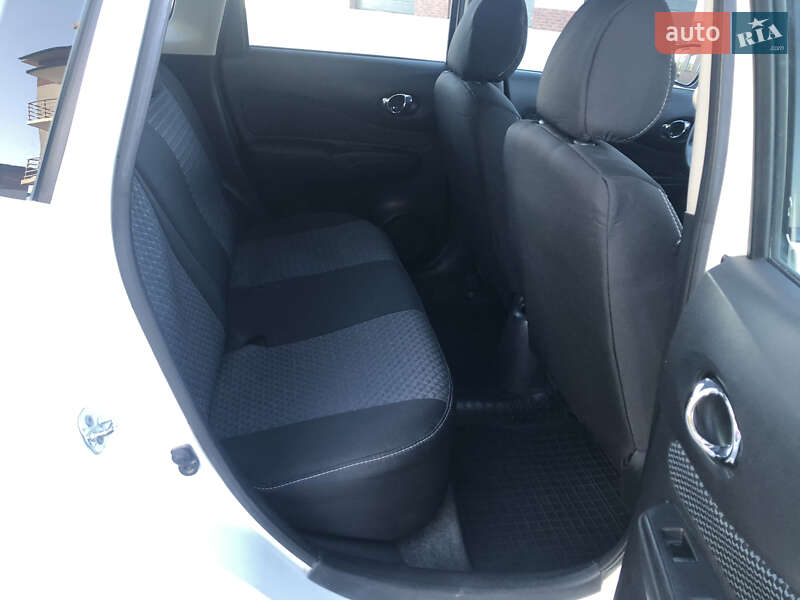 Хэтчбек Nissan Note 2015 в Каменец-Подольском