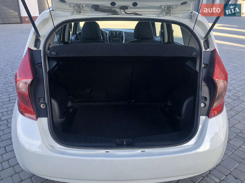 Хэтчбек Nissan Note 2015 в Каменец-Подольском