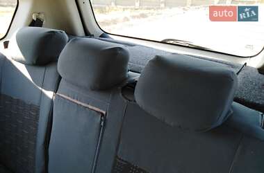 Хэтчбек Nissan Note 2008 в 