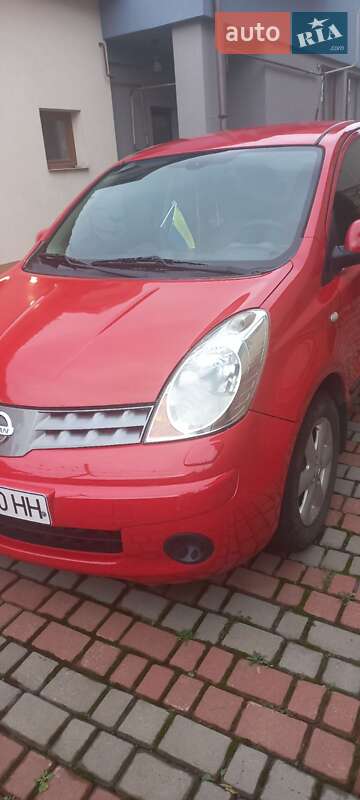 Хетчбек Nissan Note 2008 в Тячеві