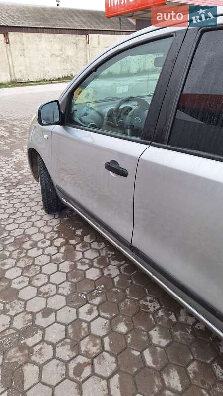Хетчбек Nissan Note 2007 в Тернополі
