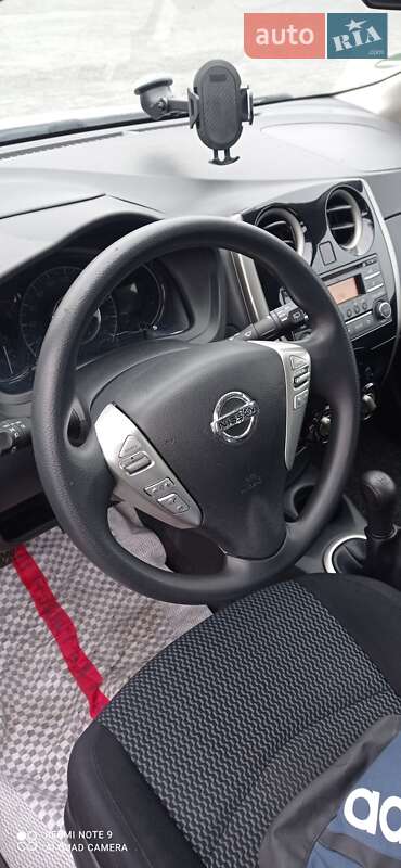 Хэтчбек Nissan Note 2013 в Желтых Водах фото 3 Хэтчбек Nissan Note 2013 в Желтых Водах
