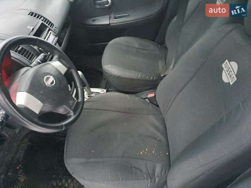 Хэтчбек Nissan Note 2012 в Киеве