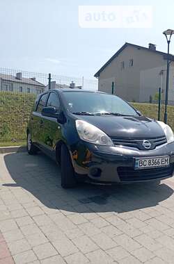 Хэтчбек Nissan Note 2011 в Львове