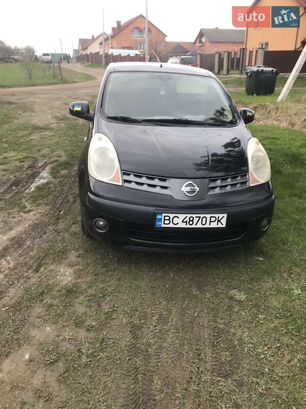 Хэтчбек Nissan Note 2007 в Яворове