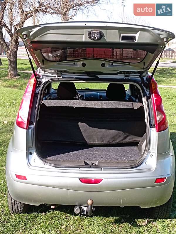 Хэтчбек Nissan Note 2008 в Кременчуге фото 7 Хэтчбек Nissan Note 2008 в Кременчуге