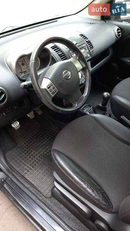 Хэтчбек Nissan Note 2007 в Киеве фото 3 Хэтчбек Nissan Note 2007 в Киеве