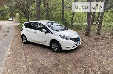 Хэтчбек Nissan Note 2017 в Киеве