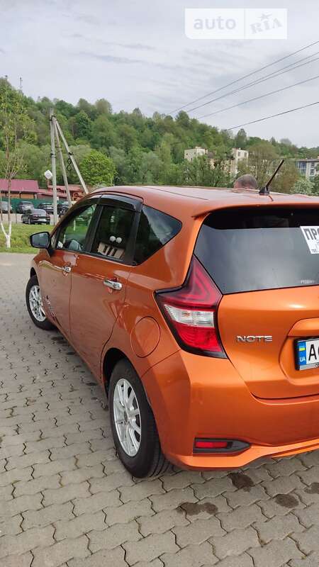 Хэтчбек Nissan Note 2017 в Сваляве