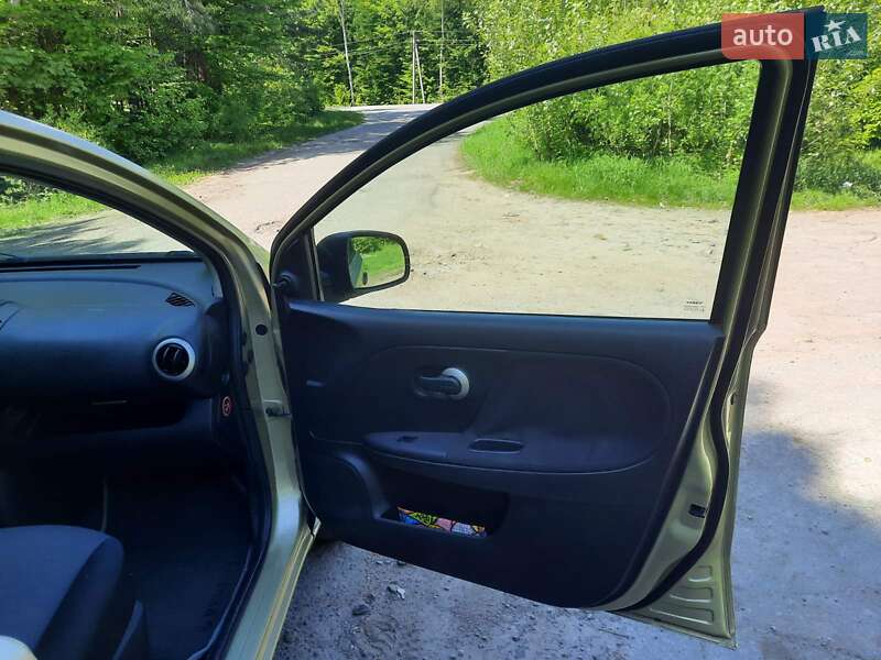 Хетчбек Nissan Note 2009 в Житомирі фото 26 Хетчбек Nissan Note 2009 в Житомирі