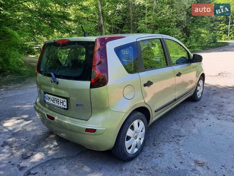 Хетчбек Nissan Note 2009 в Житомирі фото 11 Хетчбек Nissan Note 2009 в Житомирі