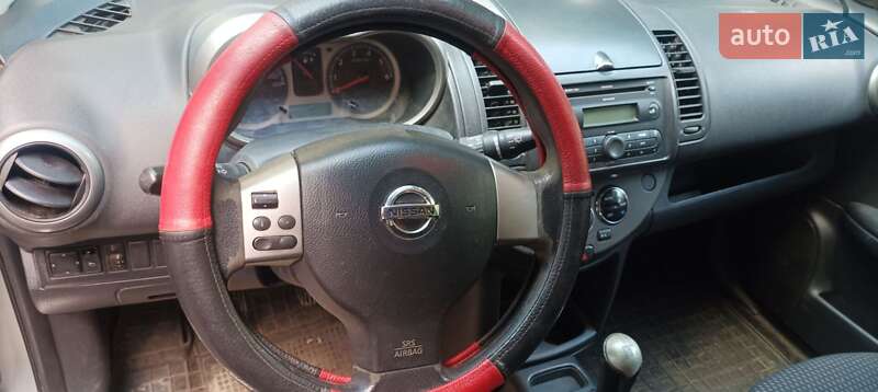 Хэтчбек Nissan Note 2006 в Желтых Водах