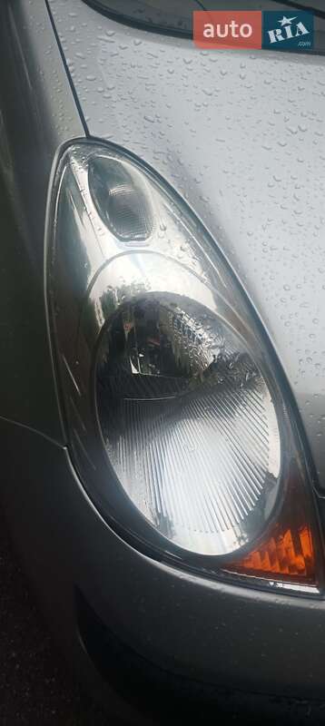 Хэтчбек Nissan Note 2006 в Желтых Водах