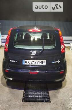 Хэтчбек Nissan Note 2010 в Харькове