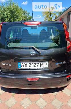 Хэтчбек Nissan Note 2010 в Харькове