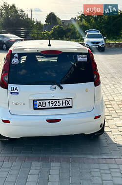 Хэтчбек Nissan Note 2012 в Могилев-Подольске