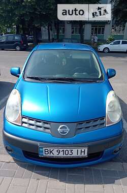 Хэтчбек Nissan Note 2007 в Ровно