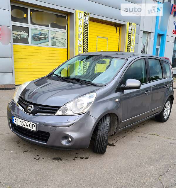 Хэтчбек Nissan Note 2012 в Киеве