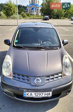 Хэтчбек Nissan Note 2006 в Киеве
